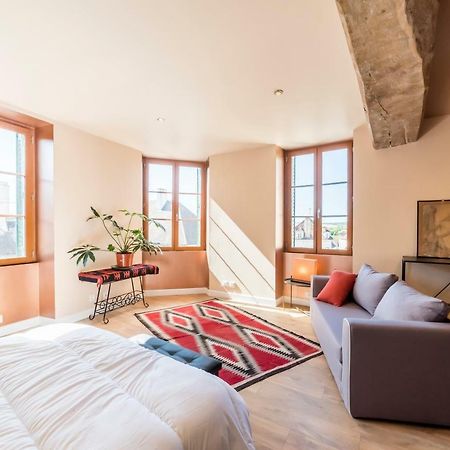 Logement Artiste Entier Centre Village Vermenton Exterior foto