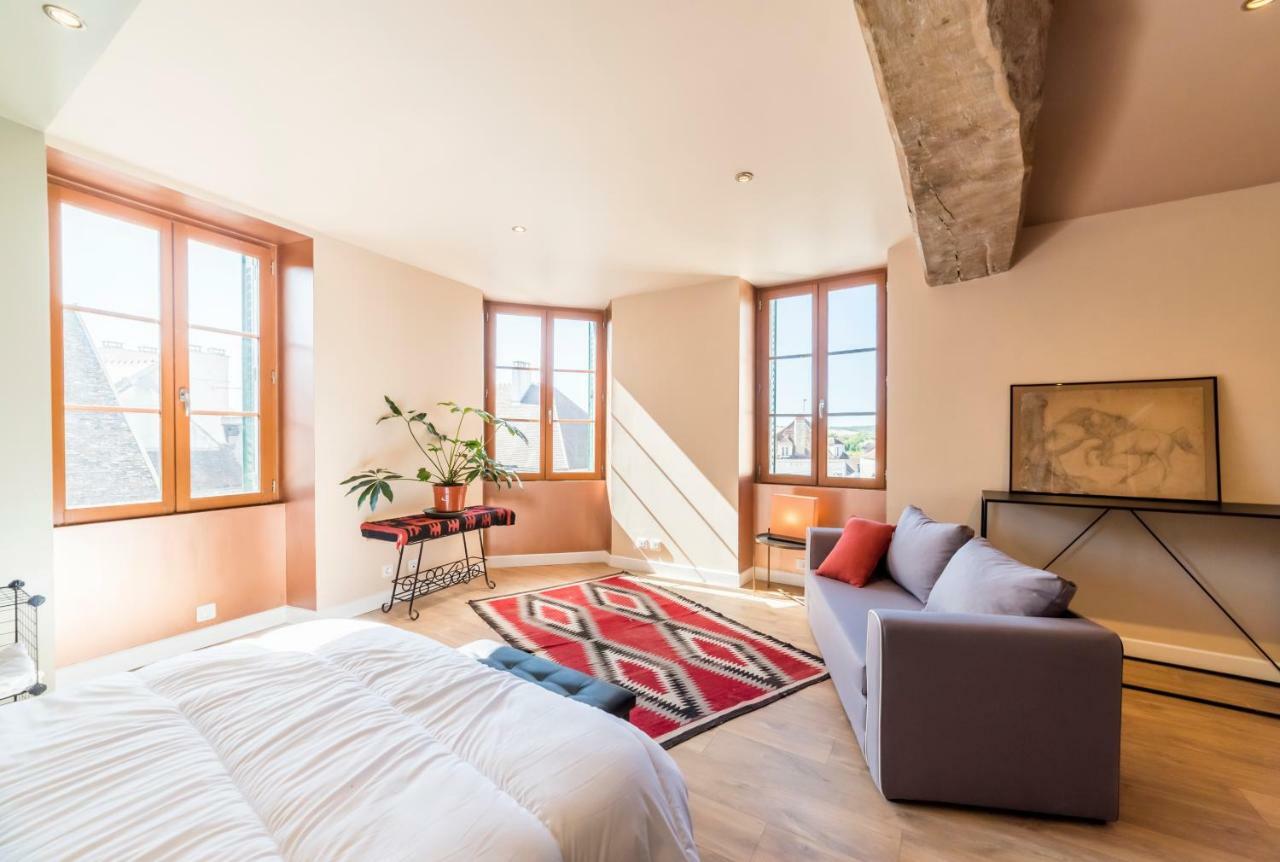 Logement Artiste Entier Centre Village Vermenton Exterior foto